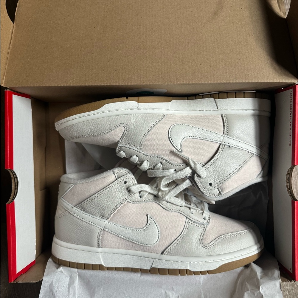 Dunk Mid 'Light Orewood Brown Gum'